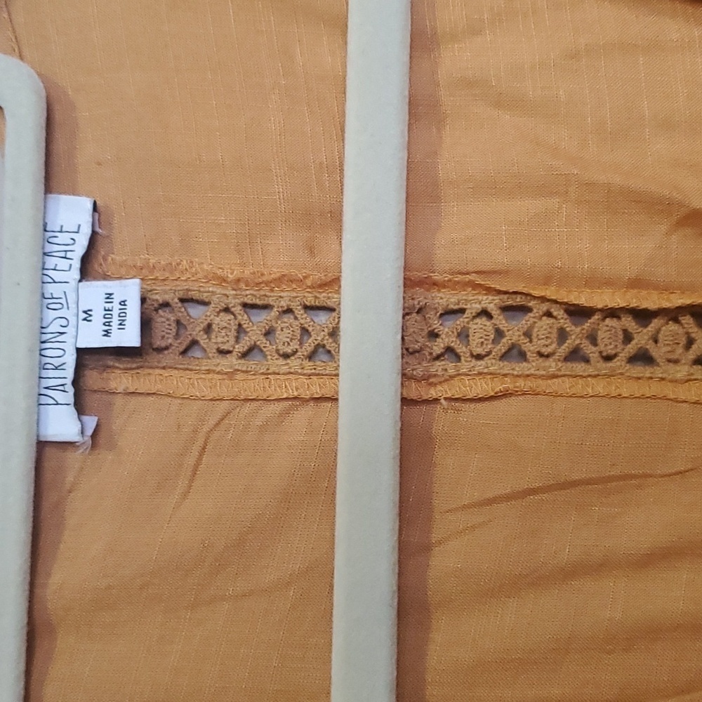 Patrons of peace top size medium - Picture 2 of 4